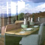 Ernest Zelezni With Hot Tub Chalet *
