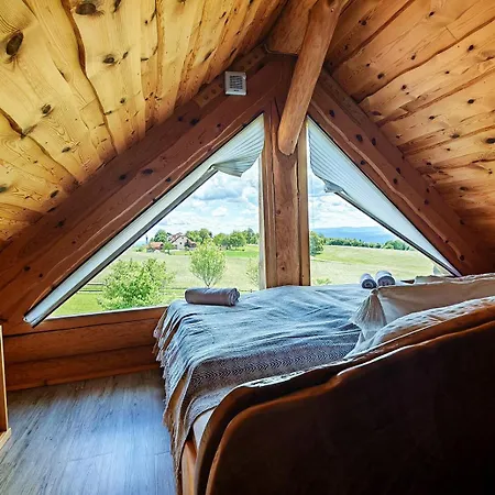 Ernest Zelezni With Hot Tub Ivancna Gorica