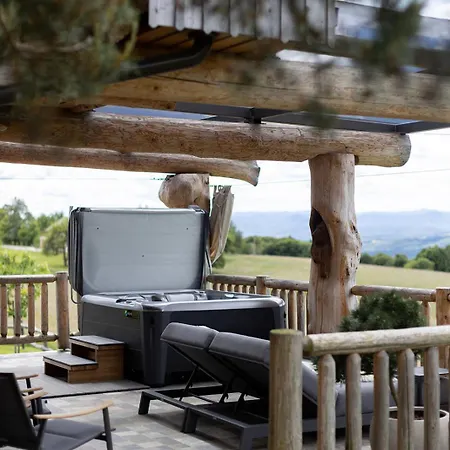 Ernest Zelezni With Hot Tub Ivancna Gorica