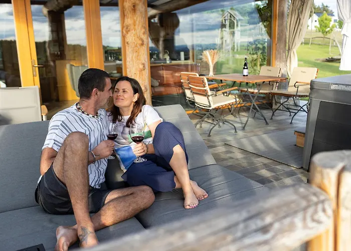 Ernest Zelezni With Hot Tub Ivančna Gorica