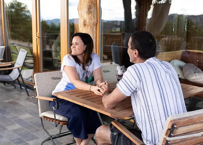 Ernest Zelezni With Hot Tub Alpesi faház