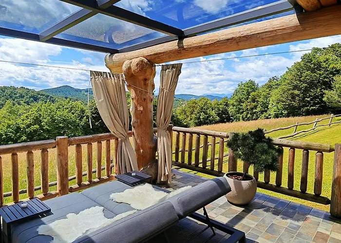 Alpesi faház Ernest Zelezni With Hot Tub Ivančna Gorica