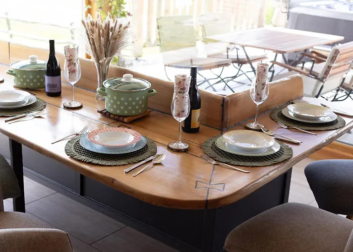 Ernest Zelezni With Hot Tub Alpesi faház Ivančna Gorica